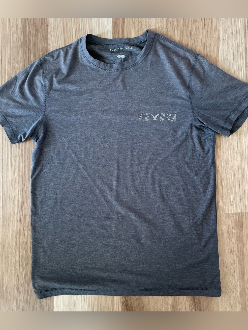 American Eagle AE USA Flex Mens Small T-Shirt Gray Stretch Streetwear Athleisure
